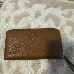 Tory Burch Chestnut Pebbled Leather Zip Wallet
